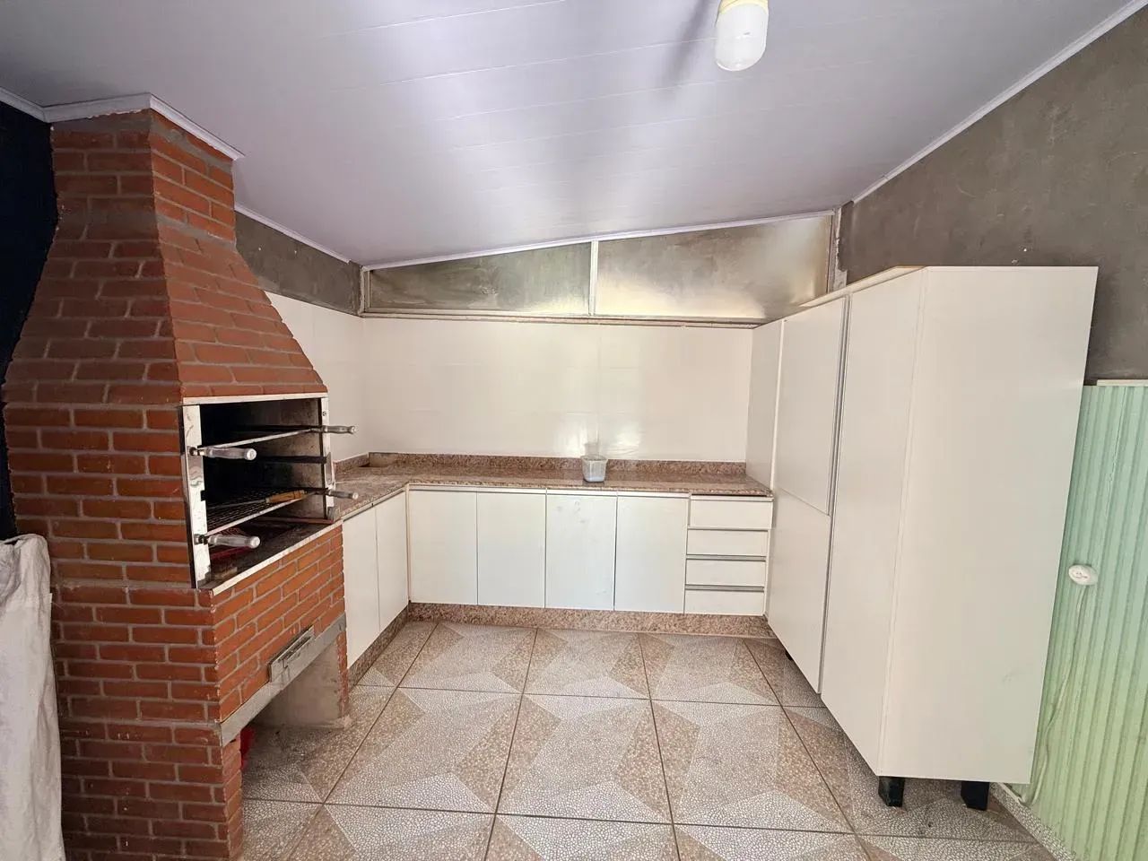 Área Privativa 02 quartos e 01 vaga - Letícia - Foto 2