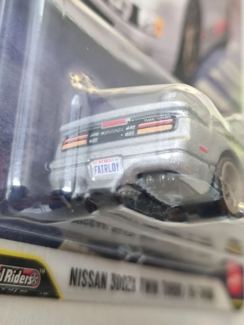Hot Wheels Premium Nissan 300zx Twin Turbo Bi-turbo - 300 ZX RS R