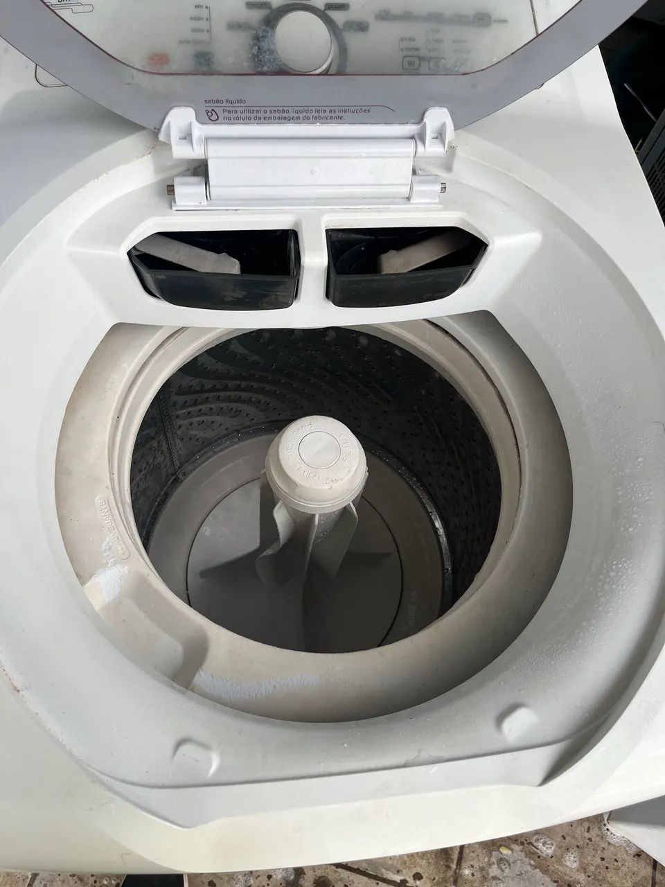 Máquina de lavar funcionando 100%  - Foto 3