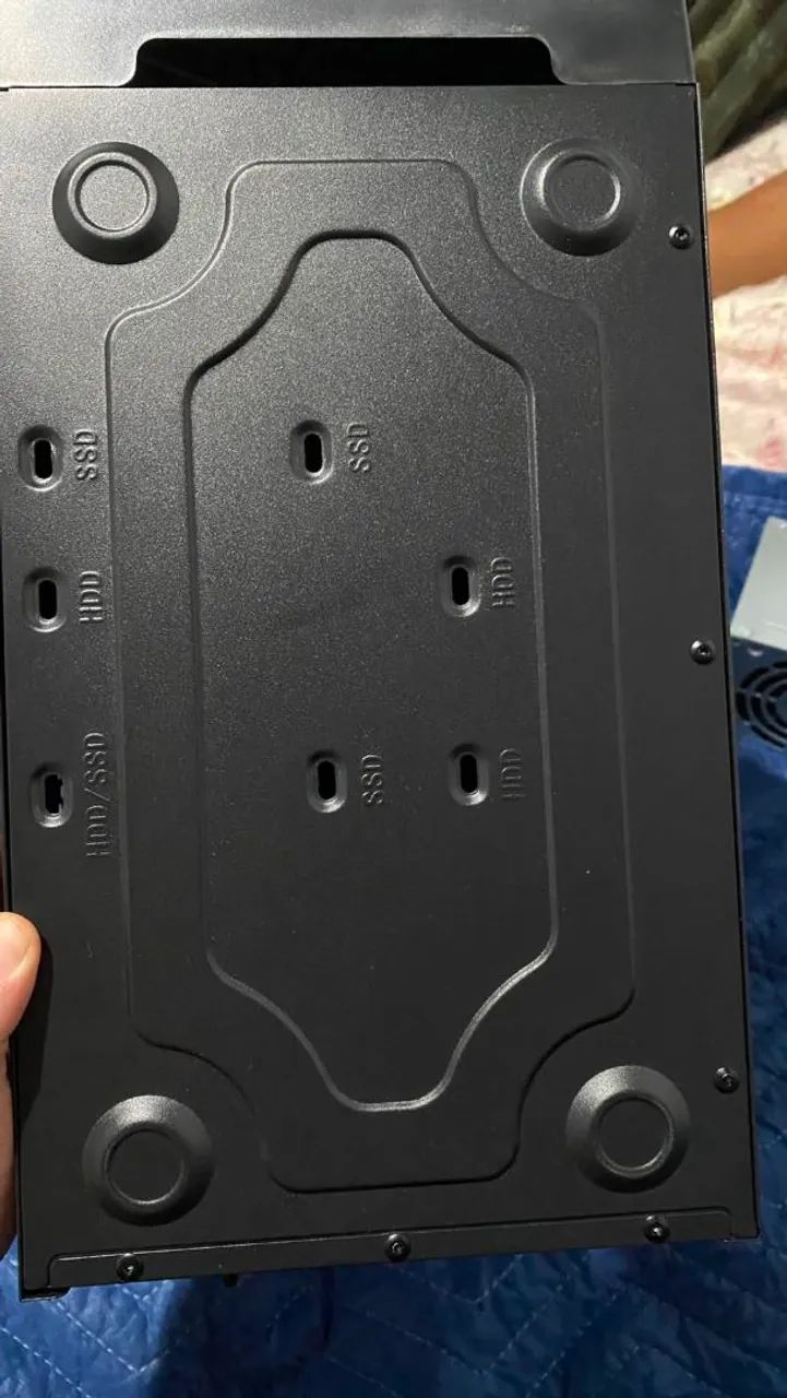 Mini gabinete pouco tempo de uso  - Foto 5