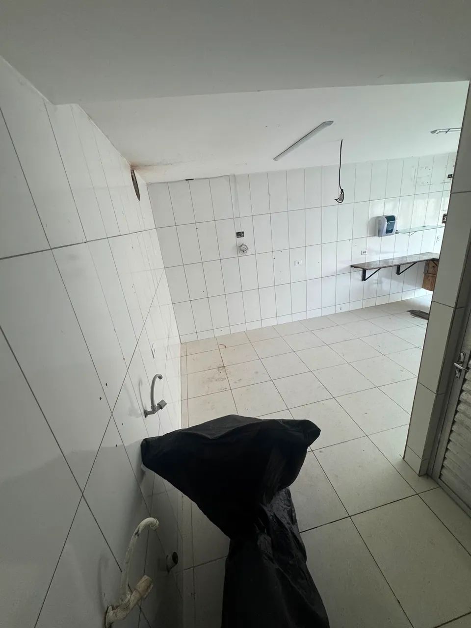 ALUGA-SE PONTO COMERCIAL-BAIRRO:IPSEP - Foto 3