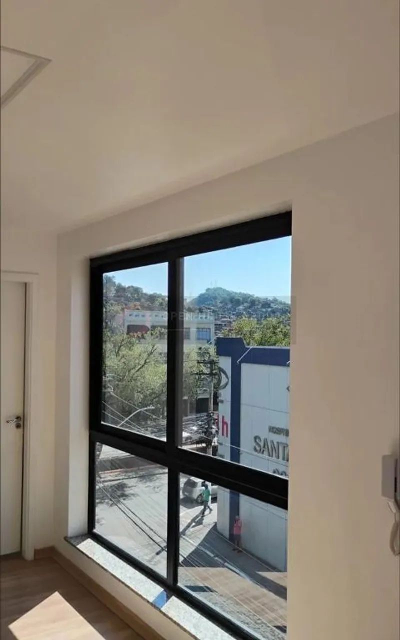 Sala/Casa Comercial à Venda em Fonseca - Foto 3