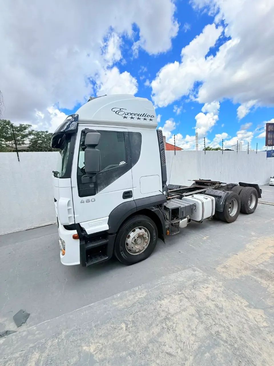 IVECO STRALIS 480 COM 9 EIXOS CAÇAMBA  - Foto 4