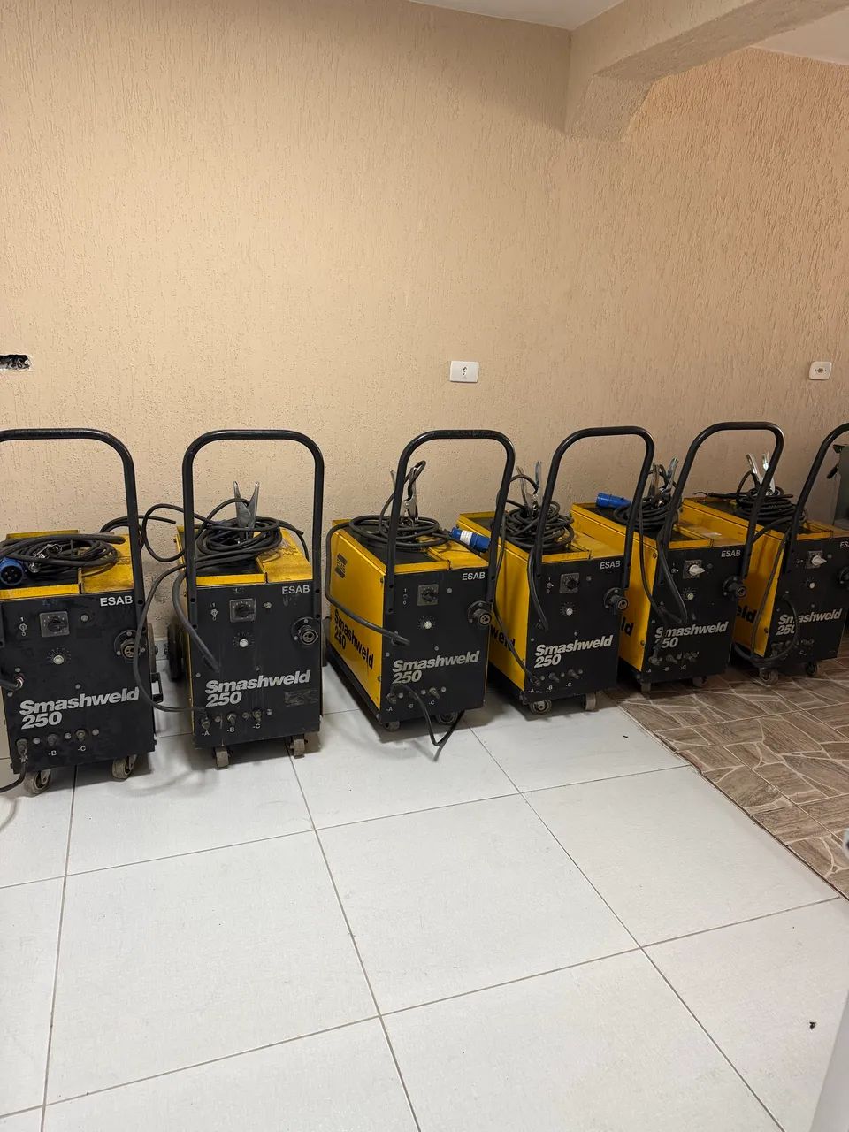 Máquina de solda Mig esab Smashweld 250