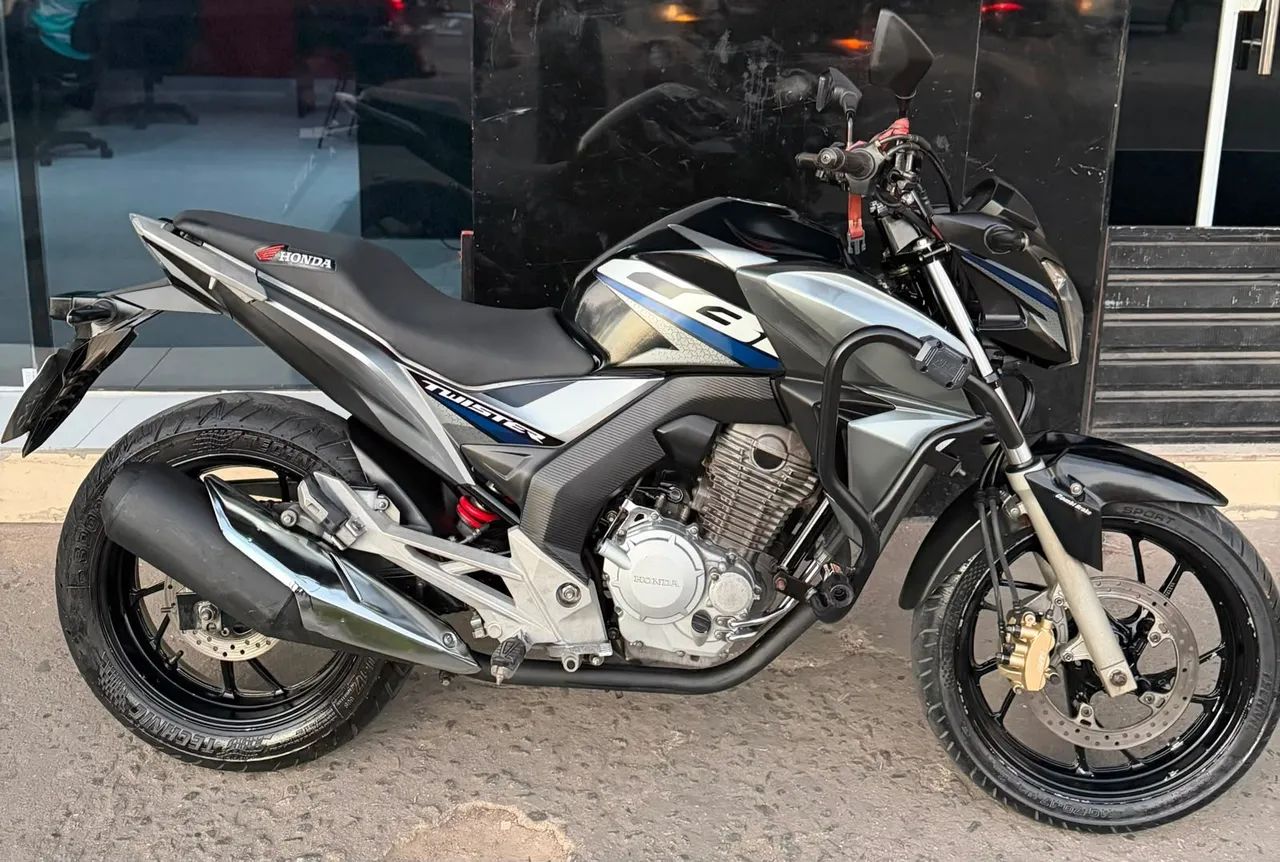 CB Twister 250F CBS