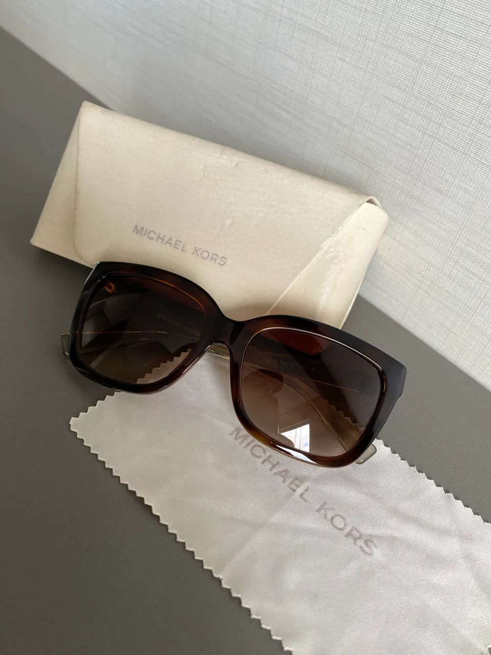 Óculos de Sol Michael Kors - Original