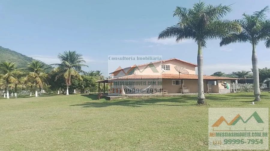14.500 m² ... 3 quartos, piscina e galpão de 200 m²