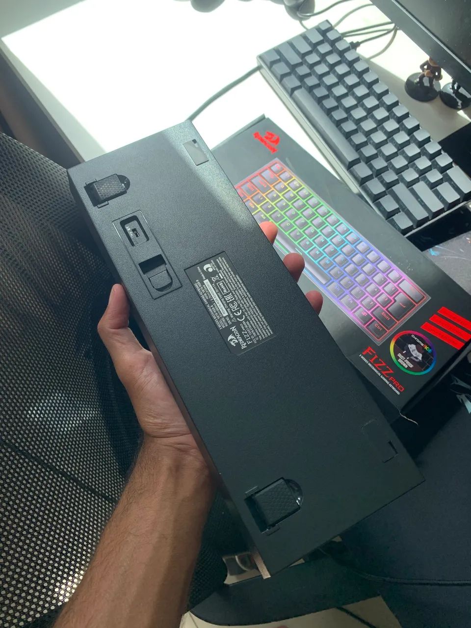 Teclado Redragon Fizz pro  - Foto 2