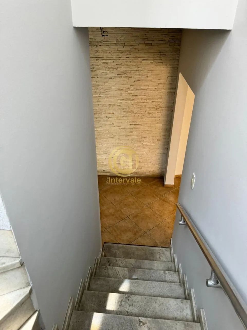 Sobrado Comercial para Locação - Centro de Jacareí: 3 Quartos, 1 Suíte, 2 Vagas de Garagem - Foto 11
