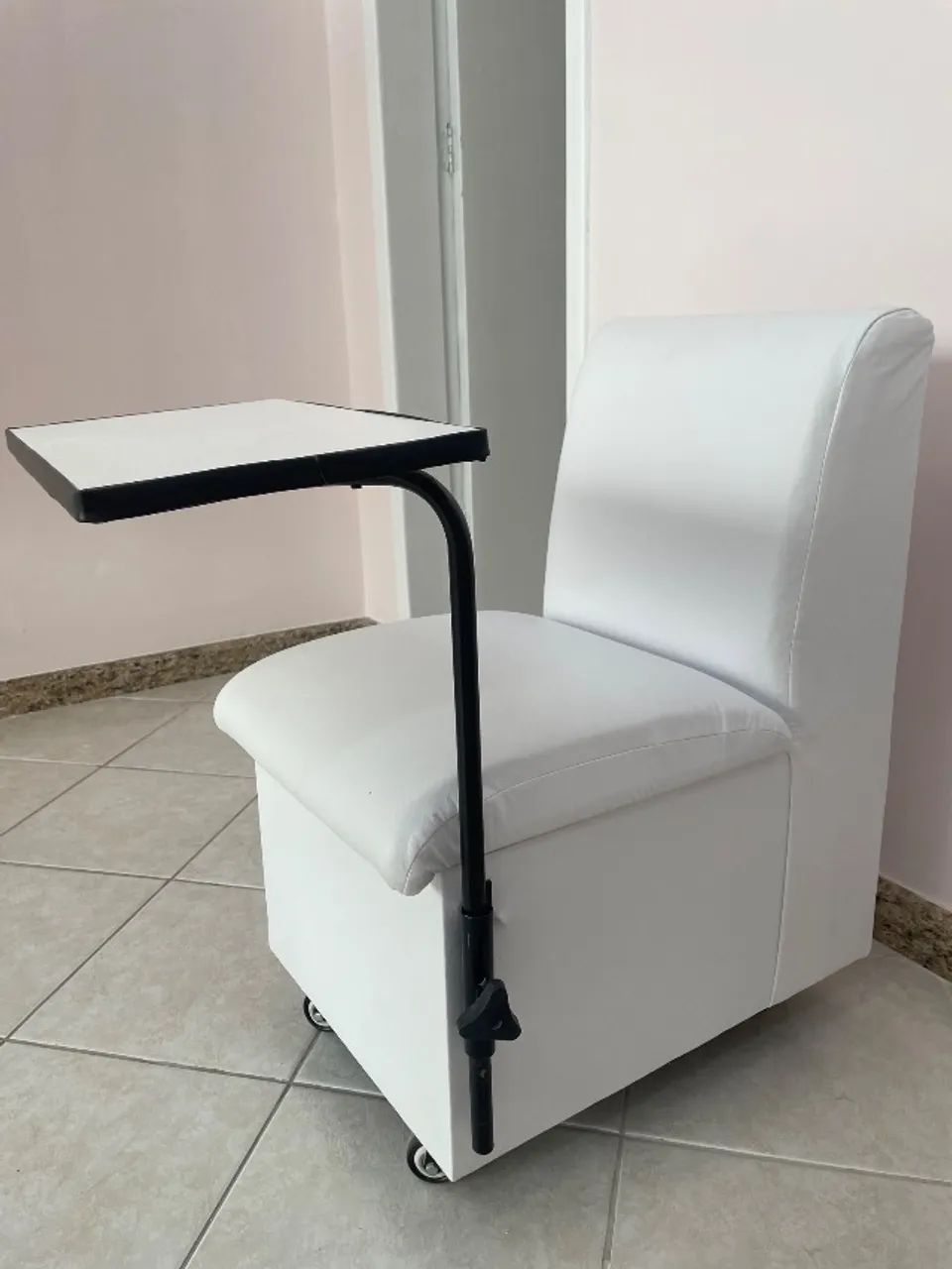 Cadeira de manicure 