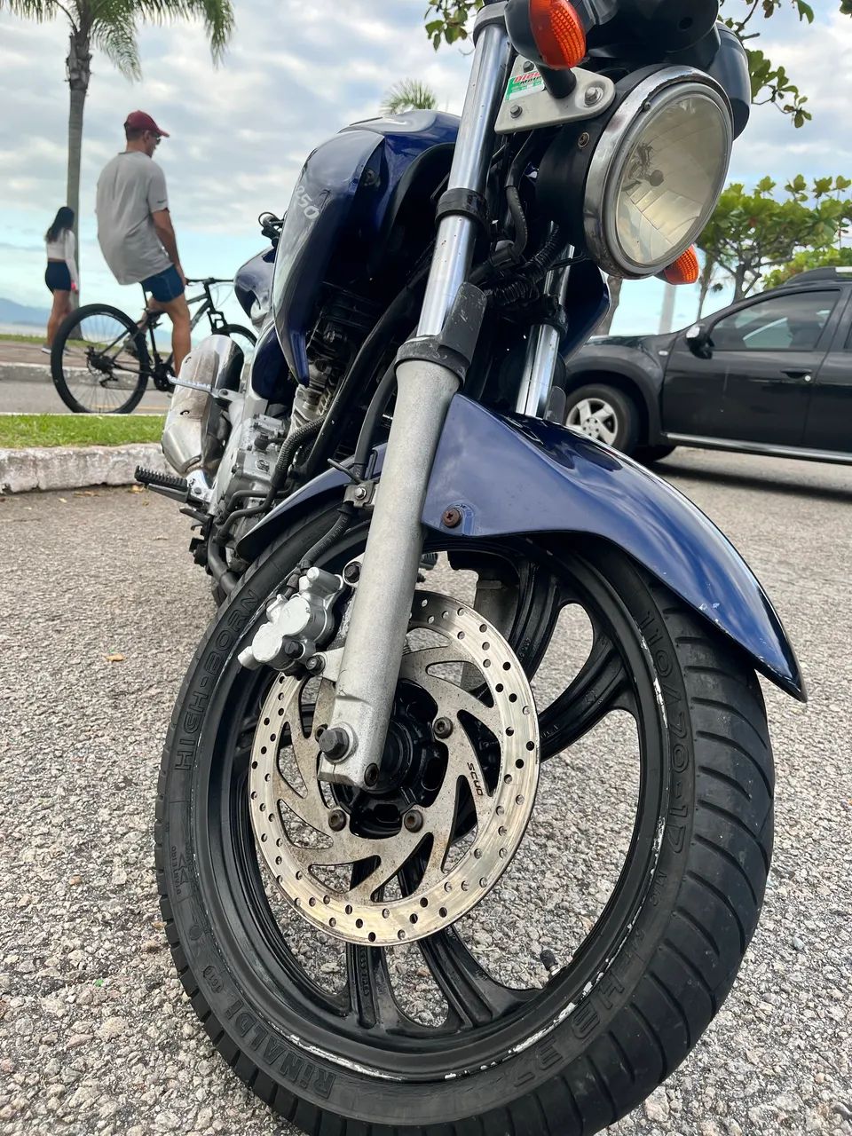 FAZER 250 L. Editon/Blueflex  - Foto 5