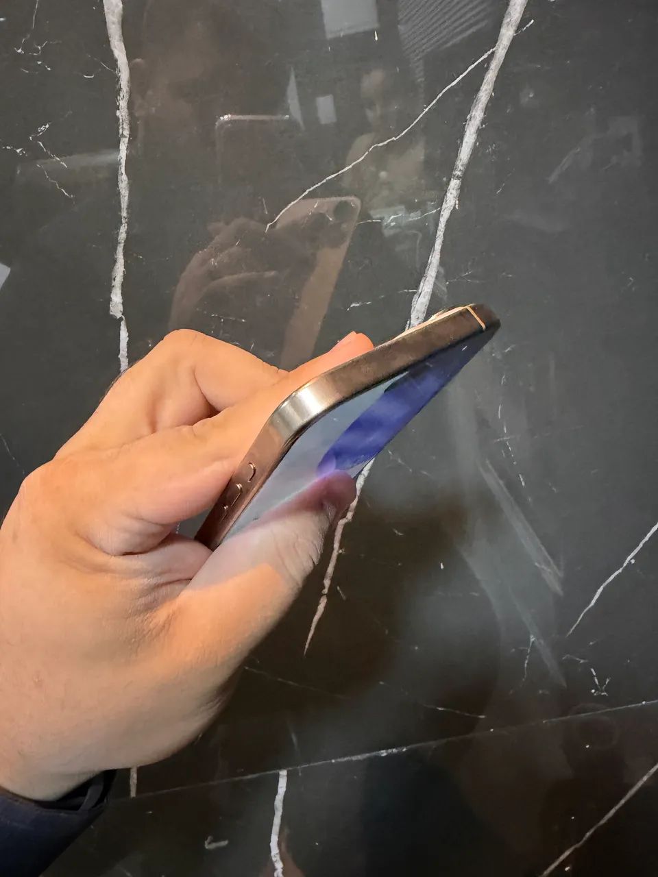 iPhone 16 Pro Max 94% bateria  - Foto 4