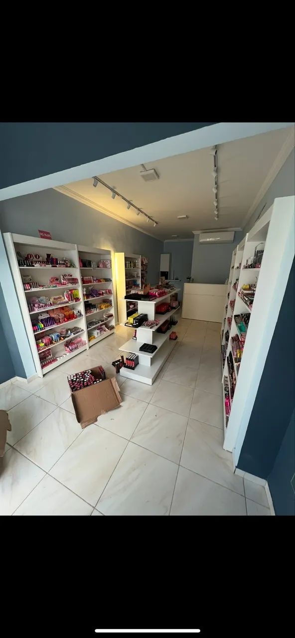 Vendo loja de maquiagem e acessórios  - Foto 4