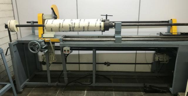 Torno de cortar e fatiar bobinas