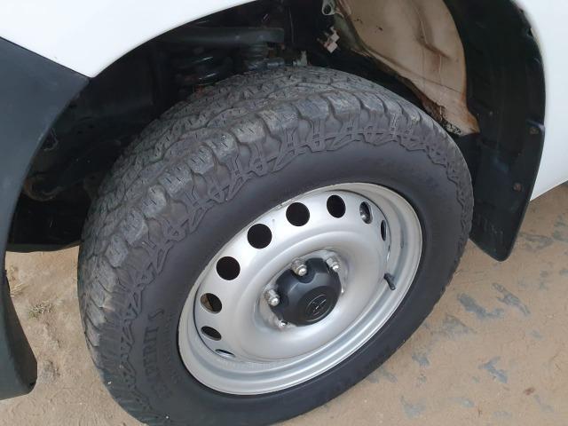 Toyota Hilux CS 4x4 -2017 - Foto 8