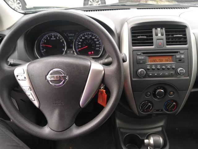 Nissan Versa SV 1.6 16V Flexstart 4P AUT. 2017/2018 - Foto 9