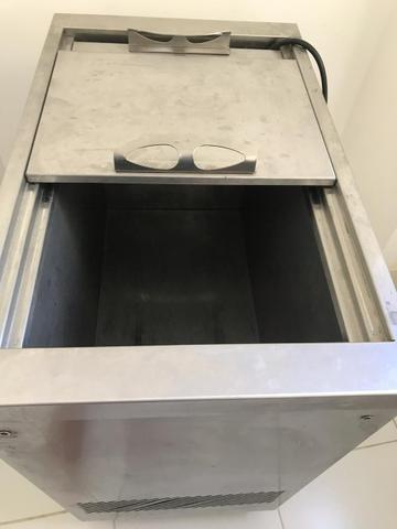 Meat Freezer e utensílios para lanchonete