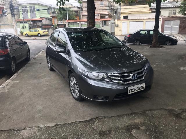 Honda city ANO 2014 TOP de linha com PADDLE SHIFT (marcha no volante) - Foto 10