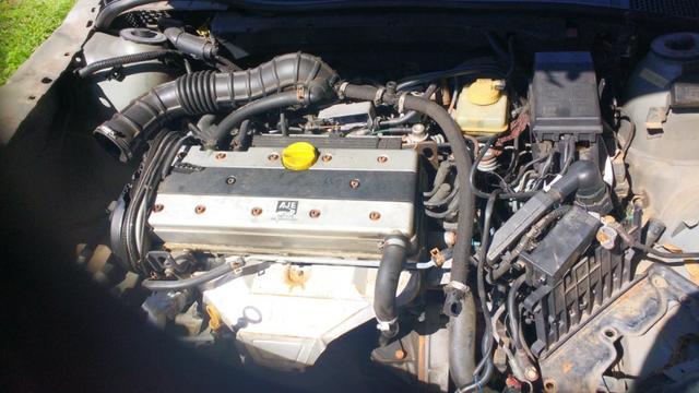 Vectra cd 97 sucata de leilão p retirada de peças - Foto 2