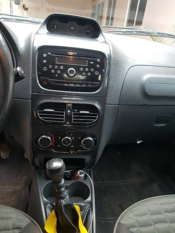 Fiat strada adventure 1.8 2014 - Foto 8