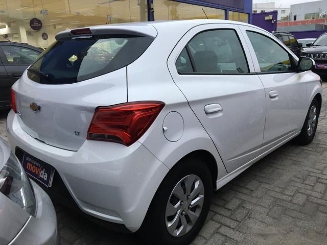 Onix Hatch LT 1.0 8V Flexpower 5p - Foto 4