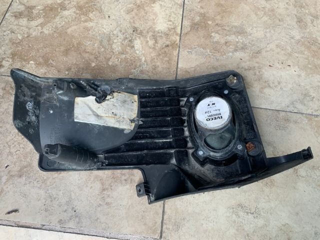 Moldura porta treco iveco 35s14 original - Foto 3