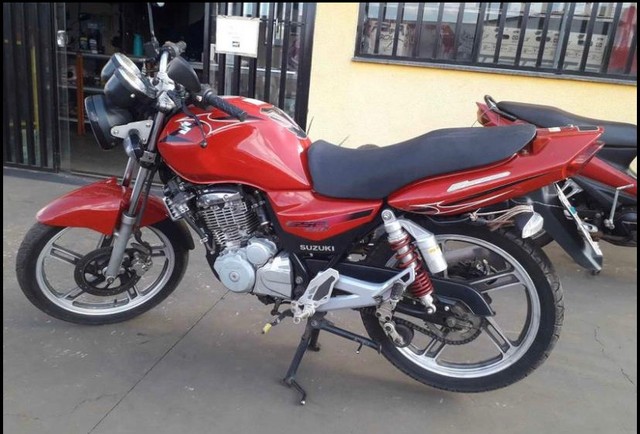SUZUKI GSR 150I 2016