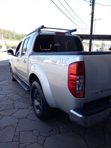 FRONTIER ATTACK SE 4X4 LINDA DEMAIS!