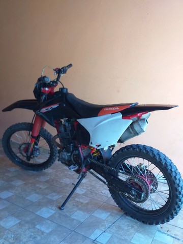 TORNADO 293 COM ROUPA DA CRF