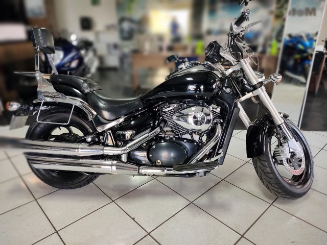 SUZUKI BOULEVARD M800