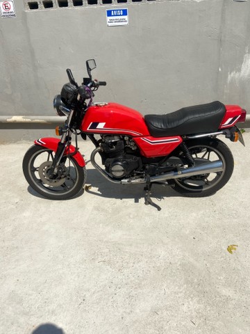MOTO CB 400