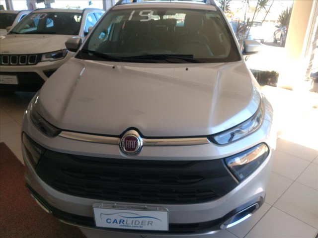 FIAT TORO 2.0 16V TURBO DIESEL FREEDOM 4WD AT9