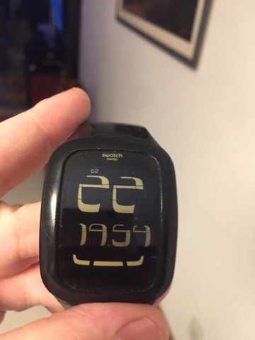 relogio digital swatch