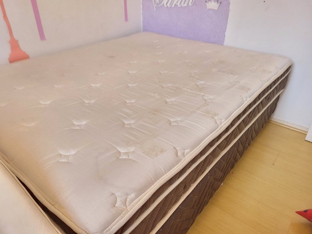 Cama queen + colchão Maxflex - Disponível - Móveis - Boqueirão, Curitiba  1005352414 | OLX