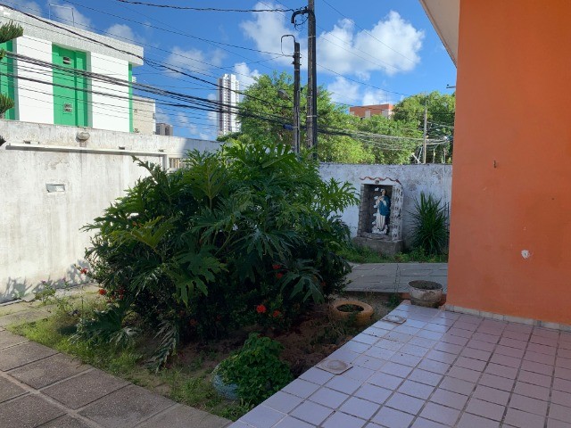 Casa 4 qts, Candeias, 720 mil, nova reformada...