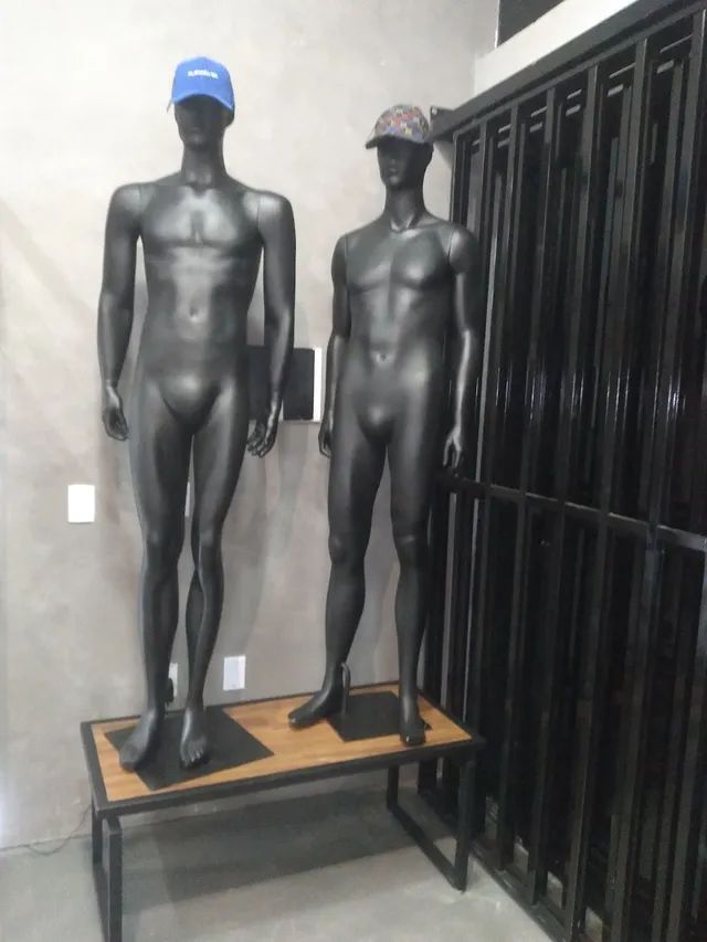 Manequim masculino negro - Foto 2