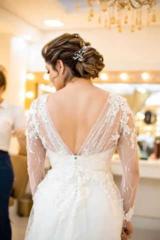 Vestido De Noiva Estilo Princesa Bordado Pérolas Brinde Véu