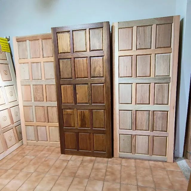 Porta de Madeira Maciça Modelo Retangular - Leia a descrição - Foto 5