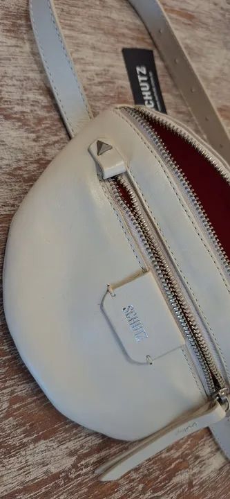 Bolsas (Schutz e Arezzo) na ETIQUETA - Foto 5