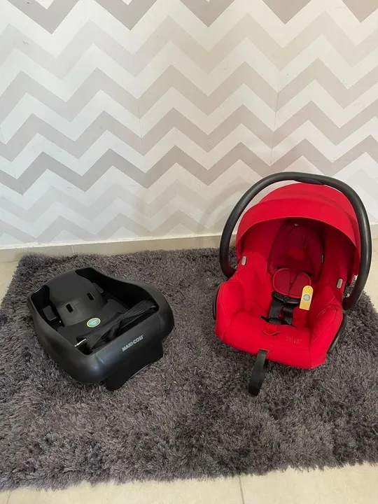 Bebê conforto Máxi Cosi com isofix