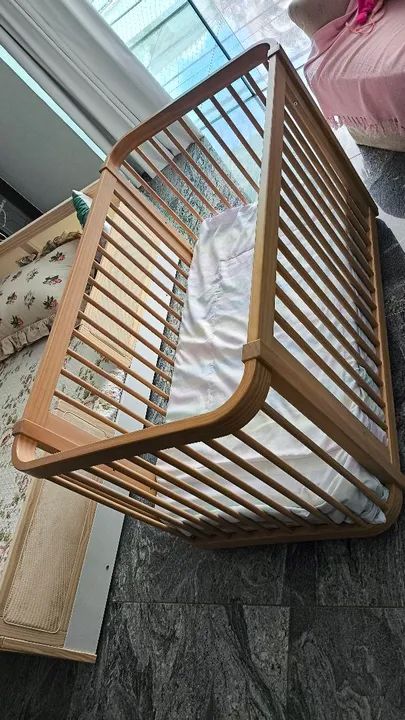 Kit com berço e cômoda evolutivo  - Foto 4