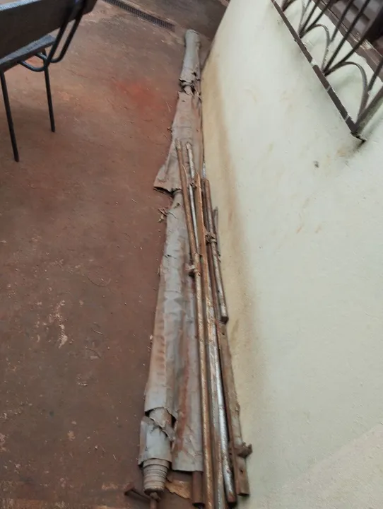 Toldo Cortina 4x1,5 com braço pra reforma 