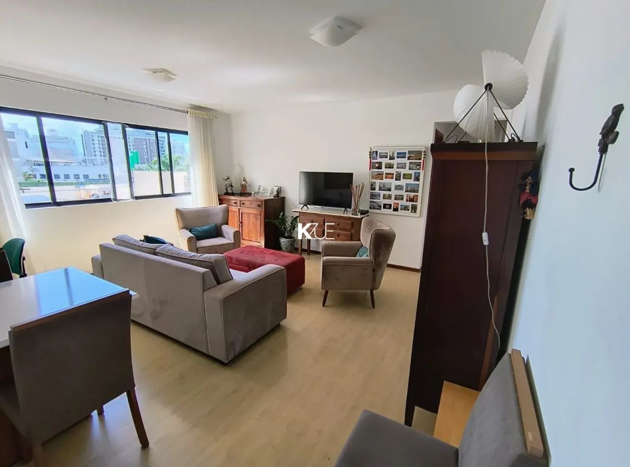 Imóvel para venda possui 70 metros quadrados com 2 quartos em Balneário - Florianópolis - 