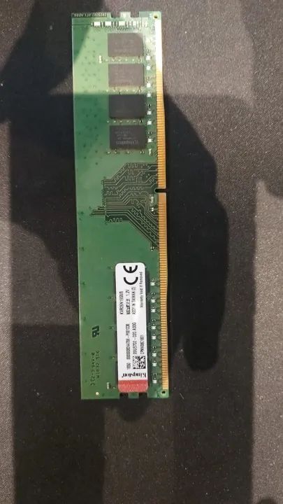 2 (Duas) Memorias DDR4 8GB 99U5702-020.A00G 288pin DIMM