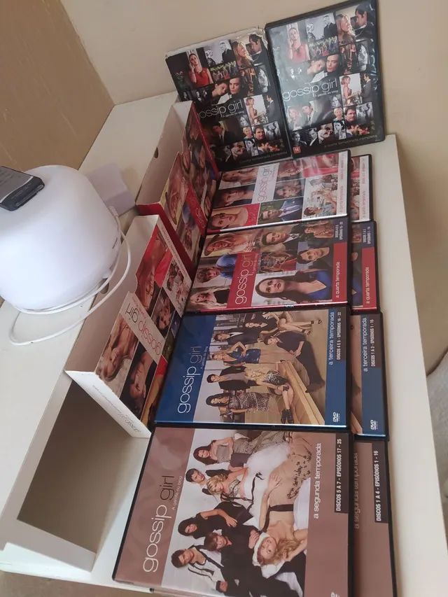 DVD BOX - GOSSIP GIRL - 4ª TEMPORADA COMPLETA - 5 DISCOS