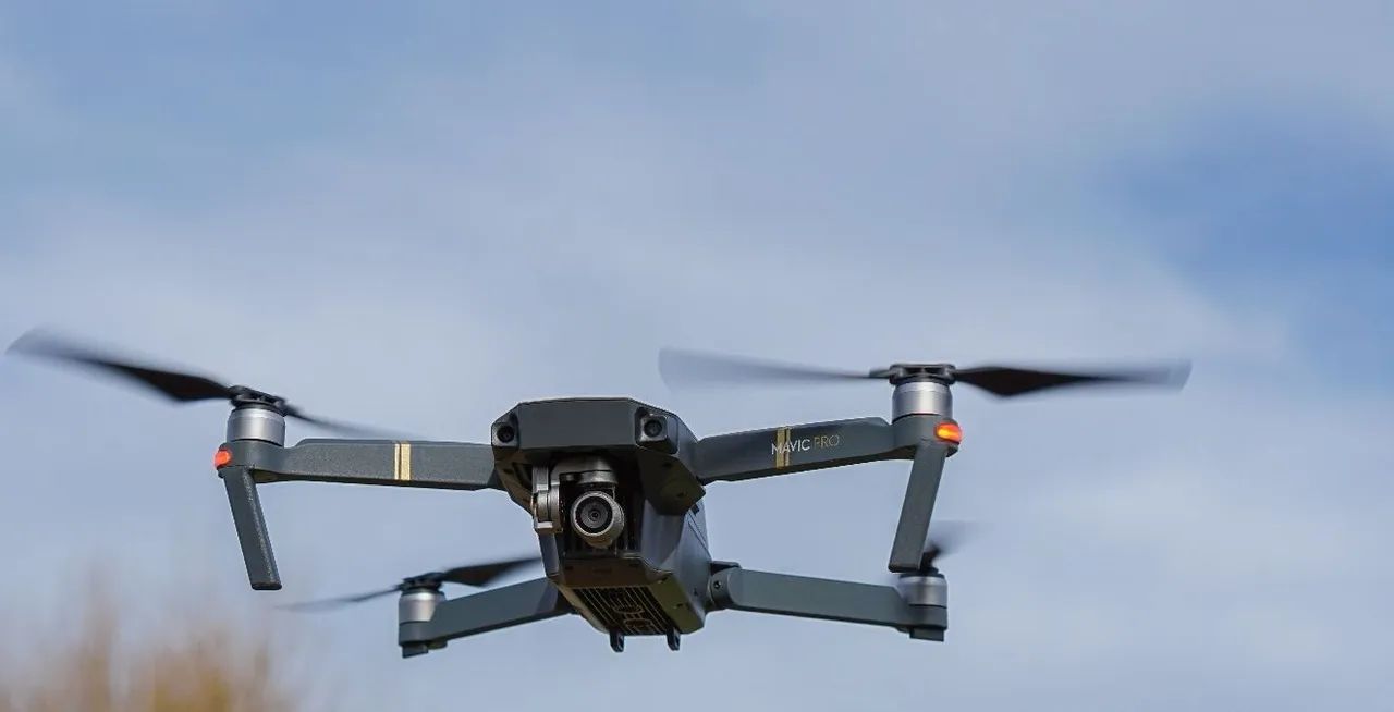 Drone mavic pro dispenso golpista - Foto 2