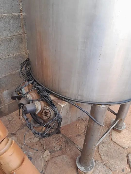 Reator Inox Encamisado 1000 L - Foto 6