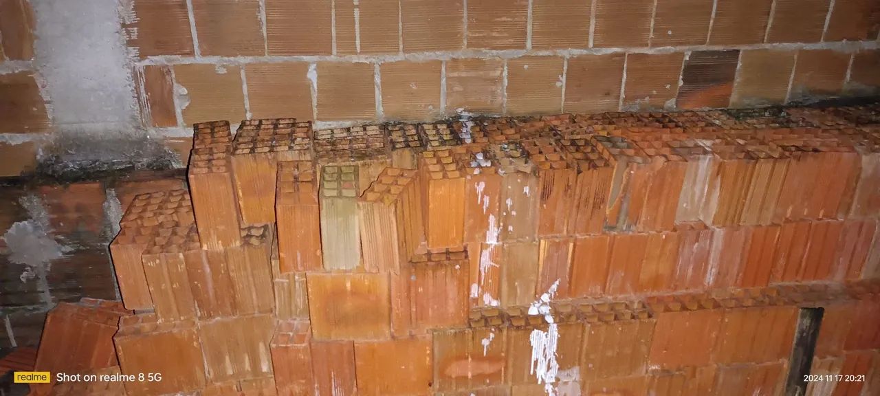 Vendo aproximadamente 600 tijolos  - Foto 5