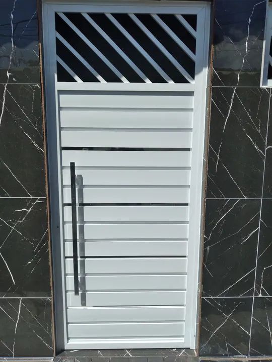 Portão de alumínio branco.  - Foto 3