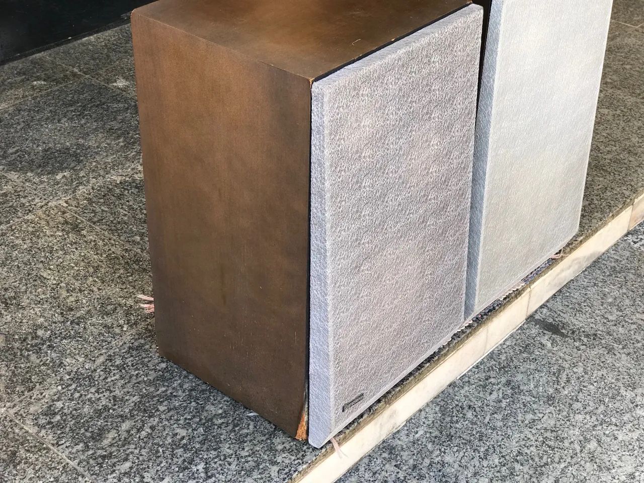 Par de caixas gradiente master 67F - Foto 2